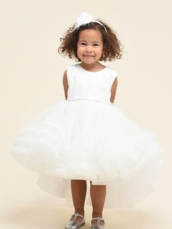 Kız Çocuk İşleme Detaylı Önü Kısa Arkası Uzun Taçlı Tasarım Abiye