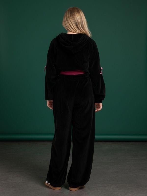 Kız Çocuk Kadife Bel Detaylı Tasarım Eşofman Takım