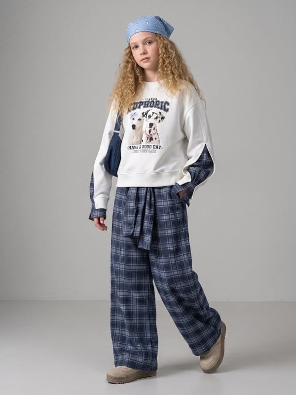 Kız Çocuk Köpek ve Yazı Baskılı Ekose Kol Detaylı Sweatshirt