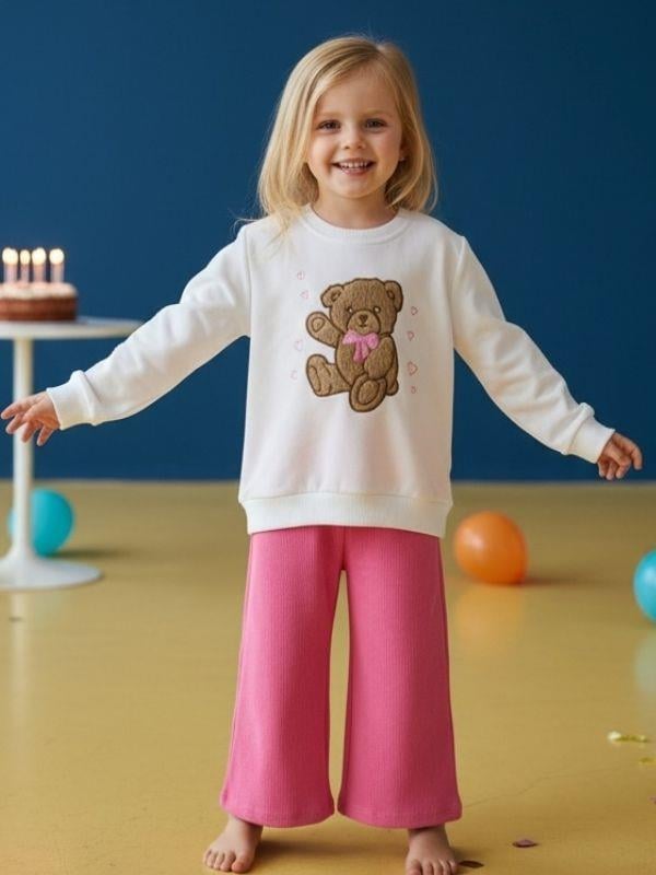 Kız Çocuk Pamuklu Ayıcık İşlemeli Geniş Paçalı Eşofman Takım