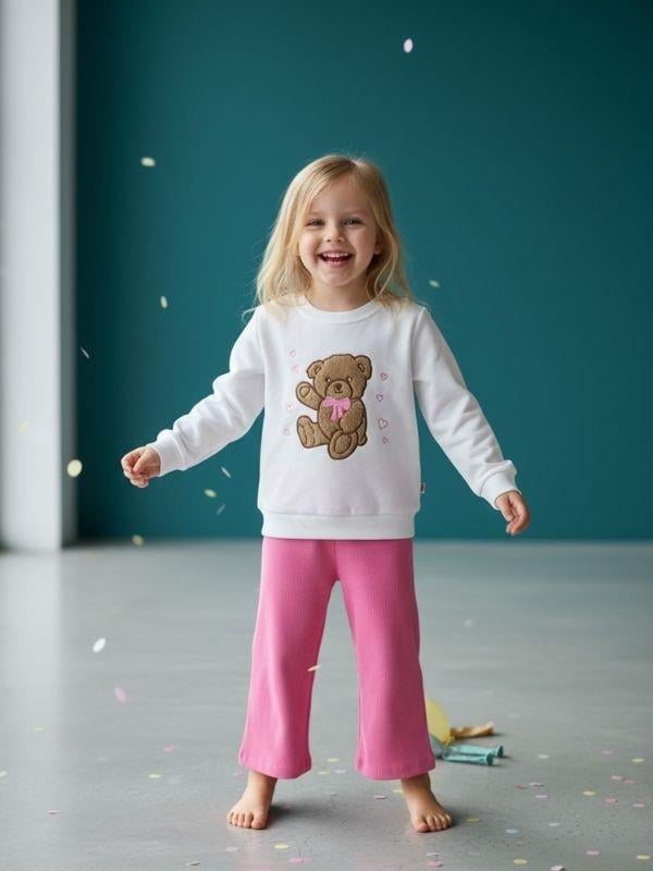 Kız Çocuk Pamuklu Ayıcık İşlemeli Geniş Paçalı Eşofman Takım