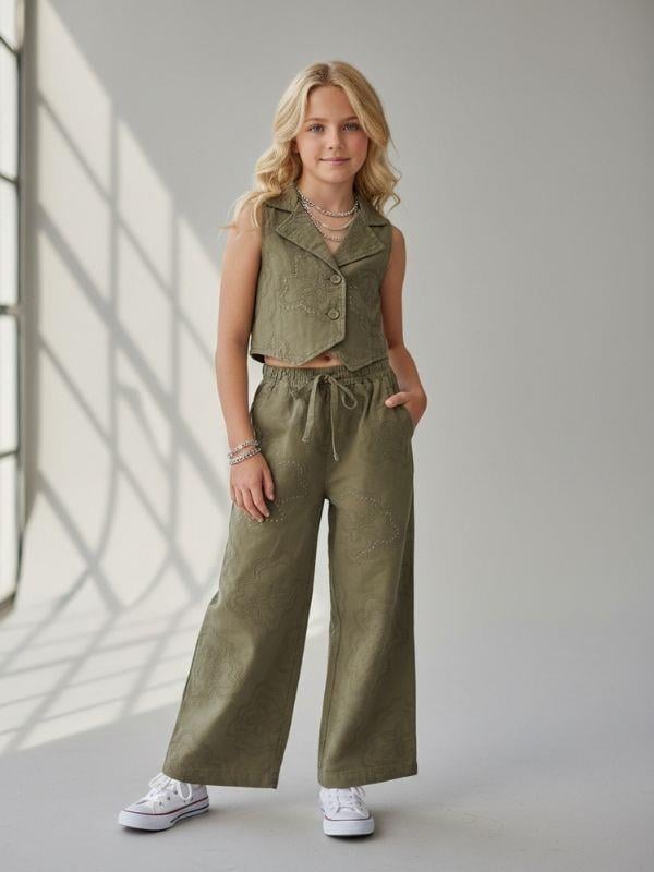 Kız Çocuk Pamuklu Yelek ve Geniş Paça Pantolon Takım