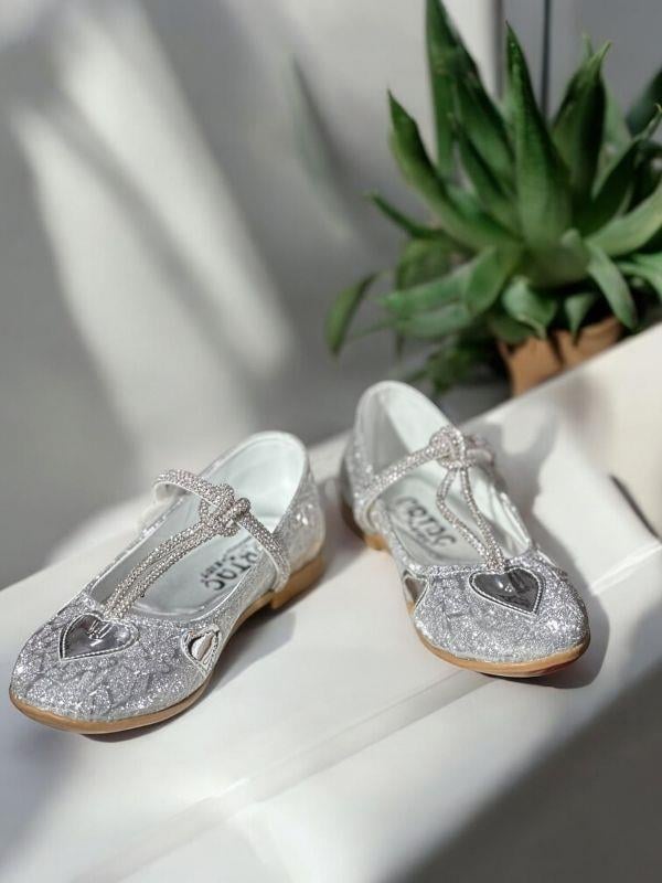 Kız Çocuk Parlak Kalpli Taşlı Zincirli Ortopedik Tabanlı Cırtlı Babet