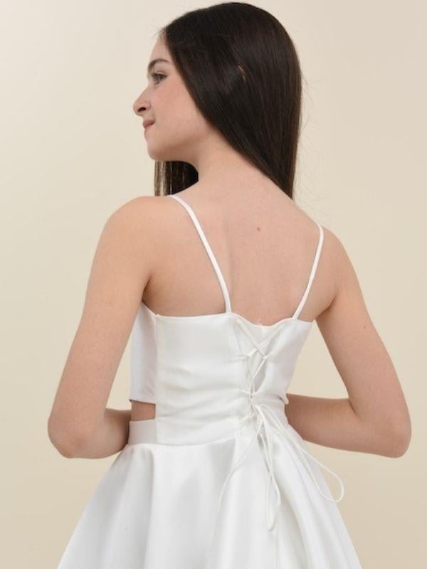 Kız Çocuk Parlak Kumaş Dekolte Detaylı Kısa Abiye Elbise