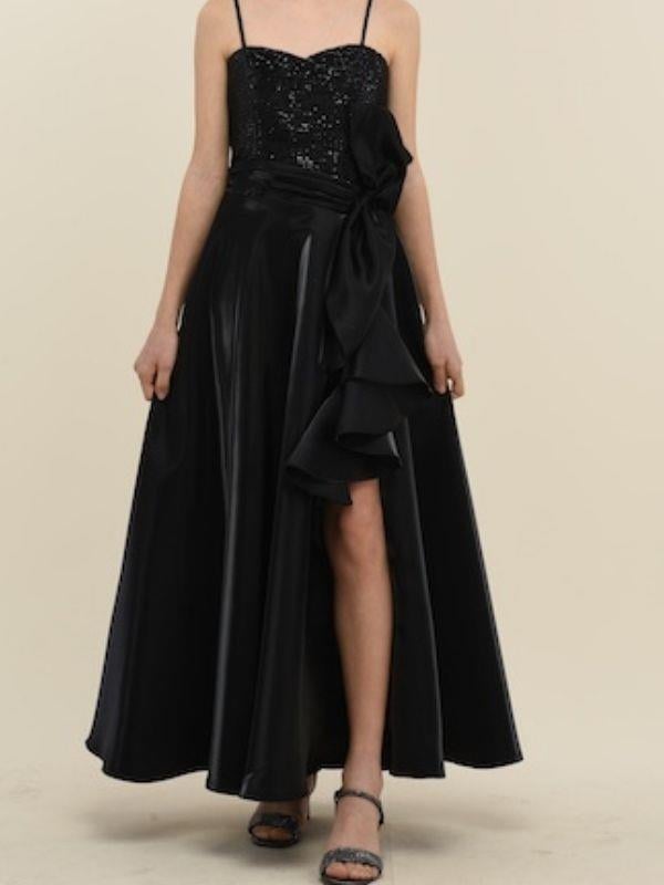 Kız Çocuk Parlak Kumaş Yırtmaç Detaylı Tasarım Abiye Elbise