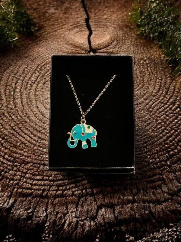 Mavi Fil Tasarımlı Zarif Kolye