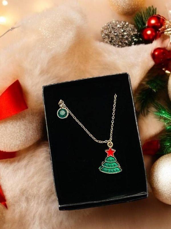 Yılbaşı Temalı Çam Ağacı Charmlı Kutulu Tasarım Kolye