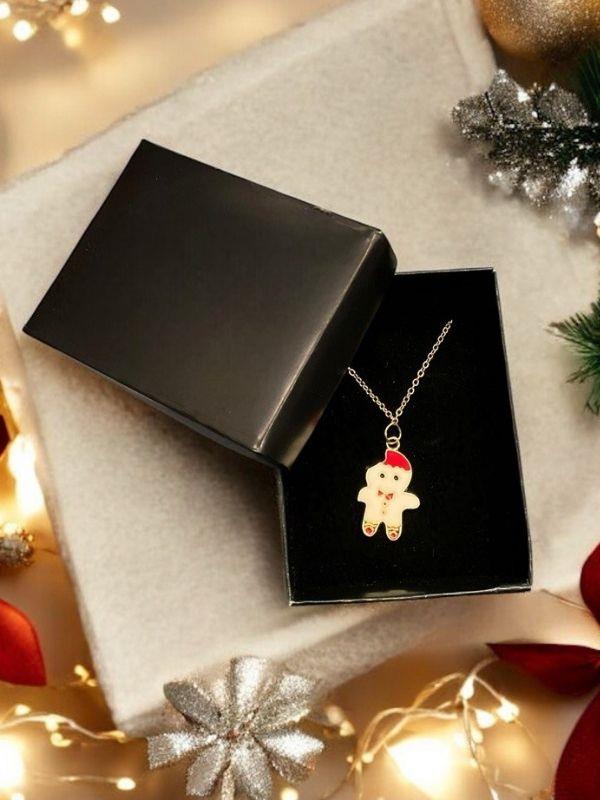 Yılbaşı Temalı Kurabiye Adam Charmlı Kutulu Tasarım Kolye