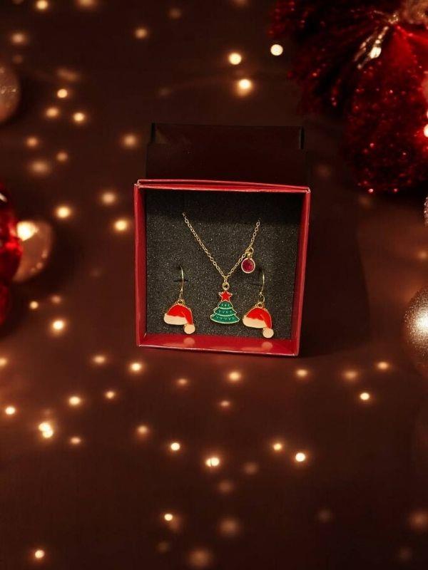 Yılbaşı Temalı Kutulu Çam Ağaçlı ve Şapka Charmlı Kolye Küpe Tasarım Set