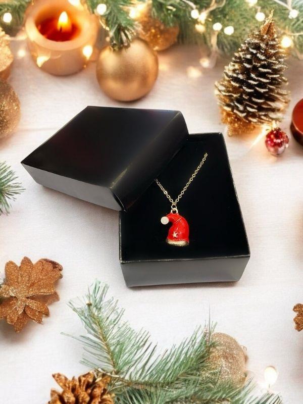 Yılbaşı Temalı Şapka Charmlı Kutulu Tasarım Kolye