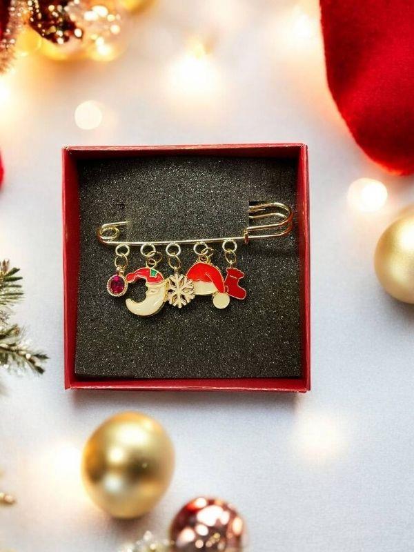 Yılbaşı Temalı Tasarım Beşli Noel Charmlı Kutulu Yaka İğnesi