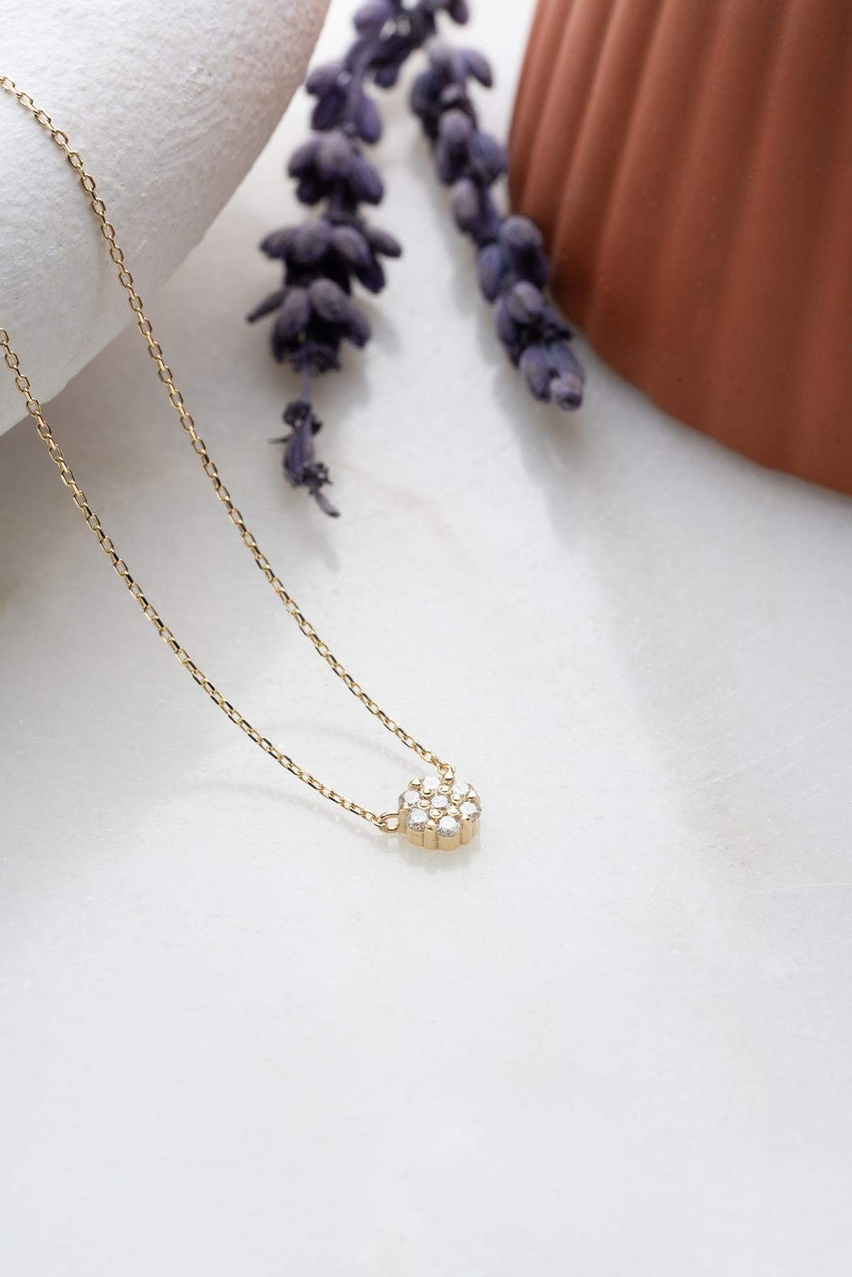 14 Ayar Altın 0.15 Ct Pırlantalı  Minimal Kır Çiçeği Model Kolye