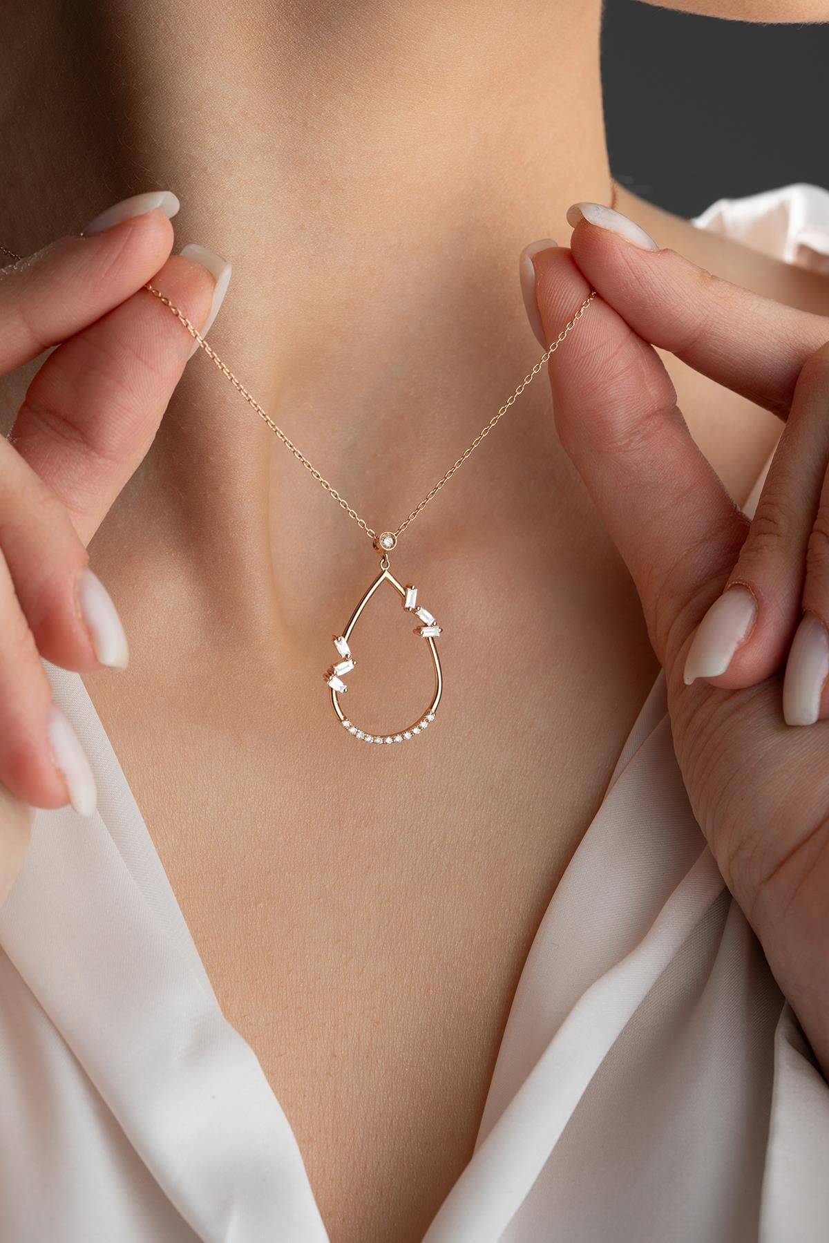 14 Ayar Altın 0.39 Ct Pırlantalı Rose Gold Damla Model Kolye