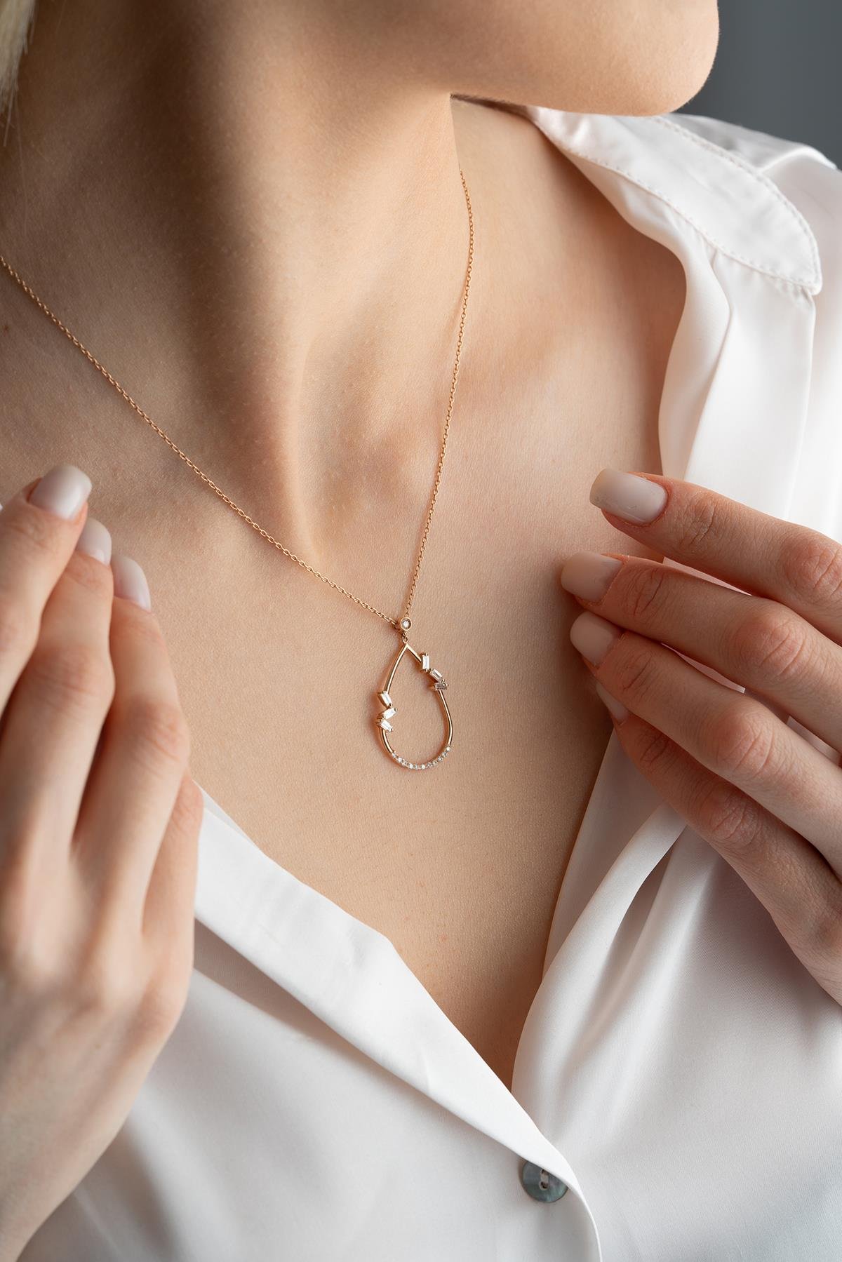 14 Ayar Altın 0.39 Ct Pırlantalı Rose Gold Damla Model Kolye