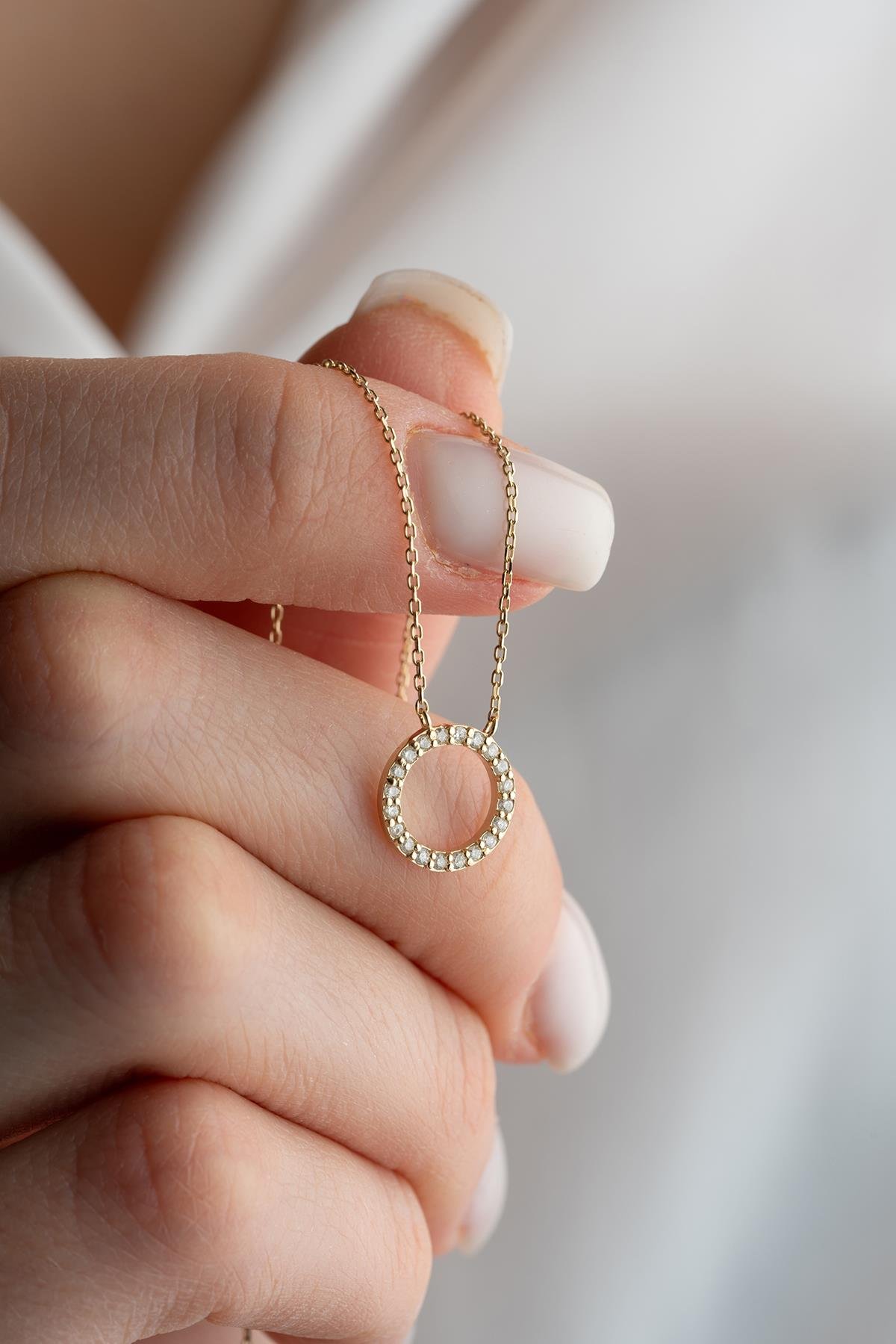 14 Ayar Altın 0.15 Ct Pırlantalı Daire Model Kolye