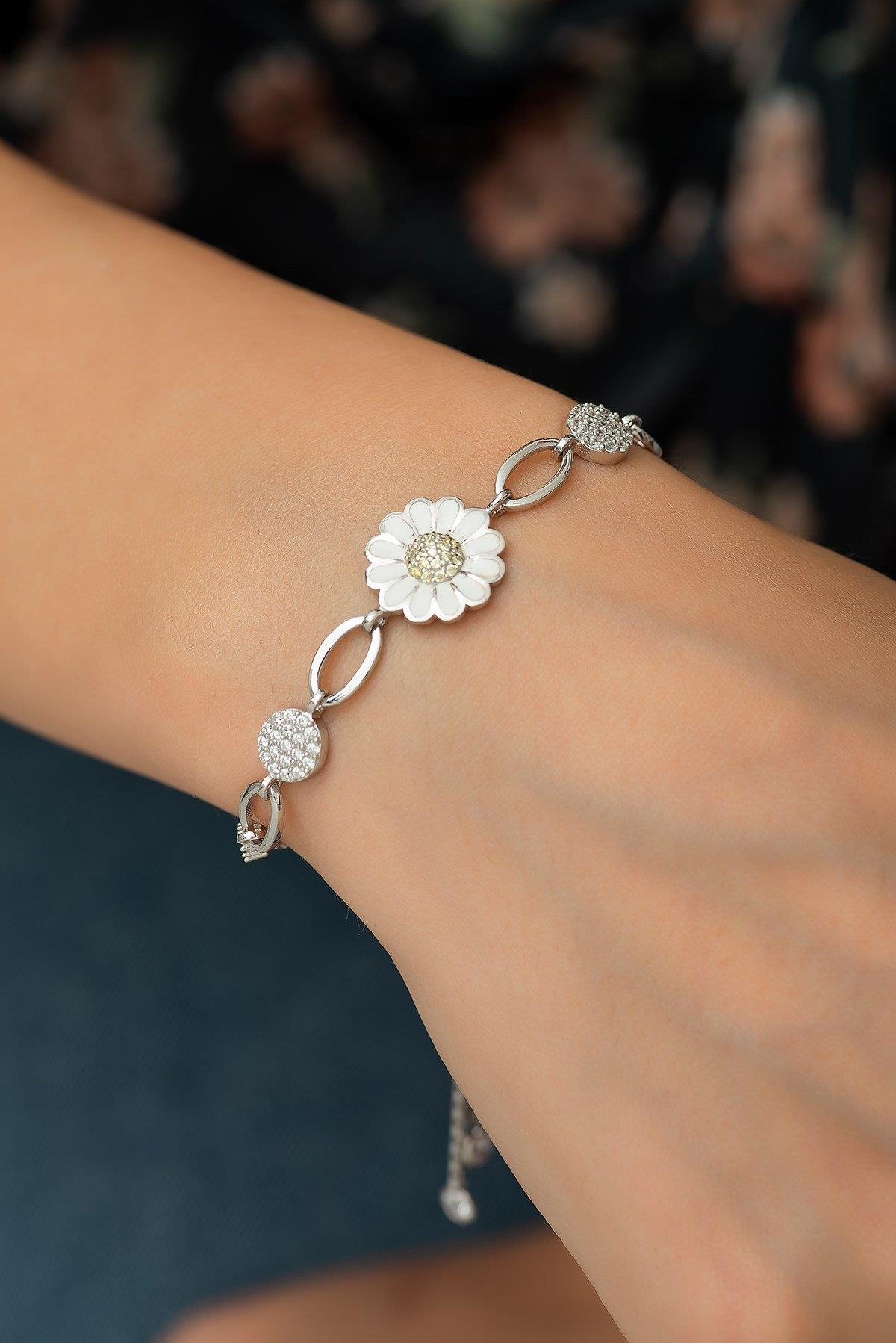 925 Ayar Asansörlü Papatya Bileklik Kadın Gümüş Bileklik 