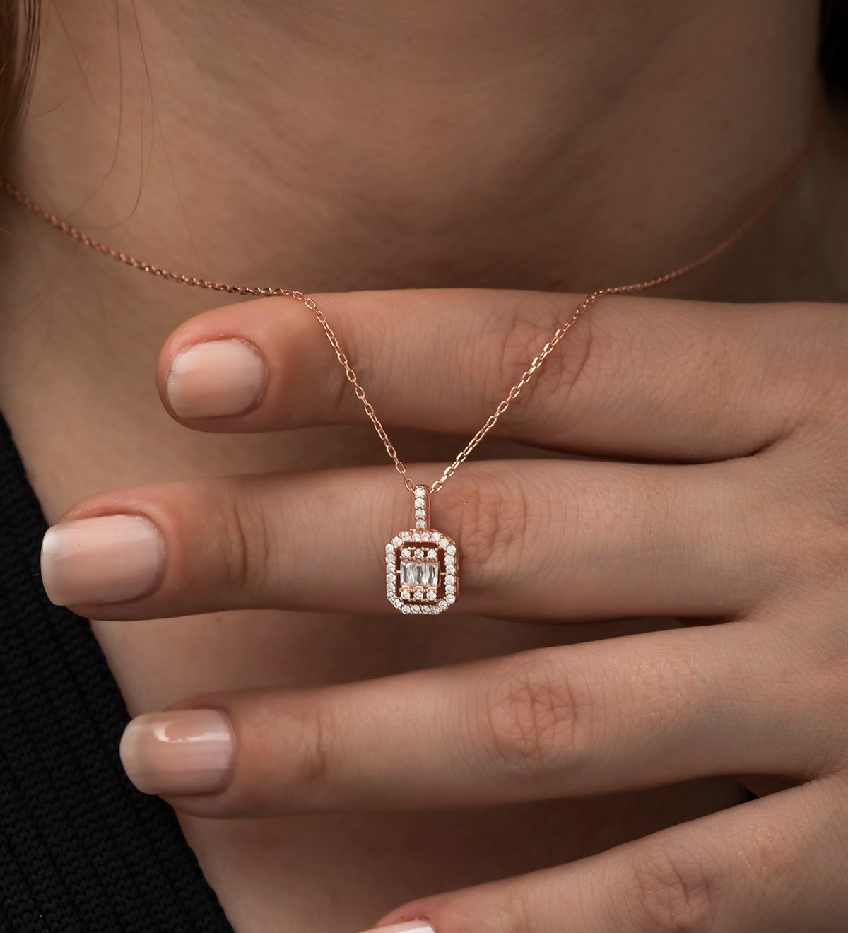 925 Ayar Baget Taşlı Tektaş  Kolye Kadın Gümüş Kolye