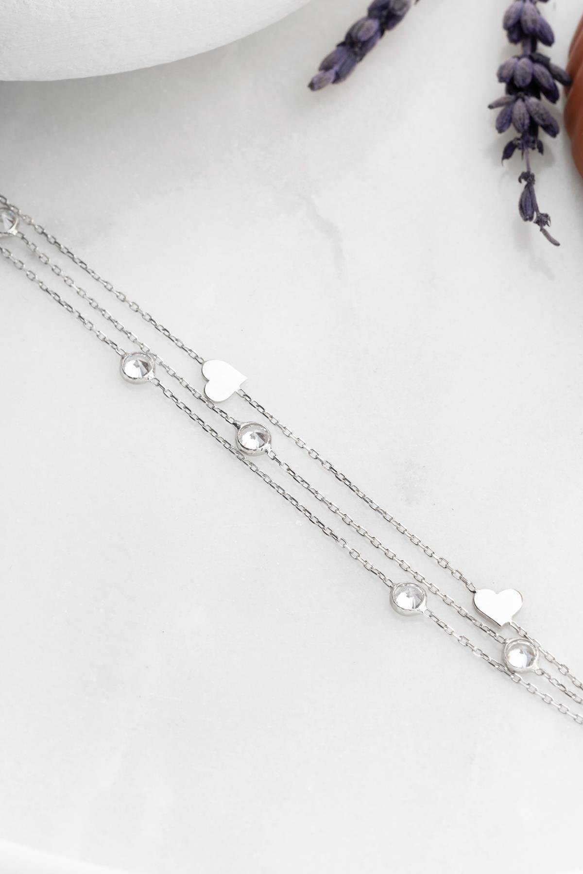 925 Ayar Gümüş 3 Sıra Zincir Zirkon Taşlı Kalp Bileklik