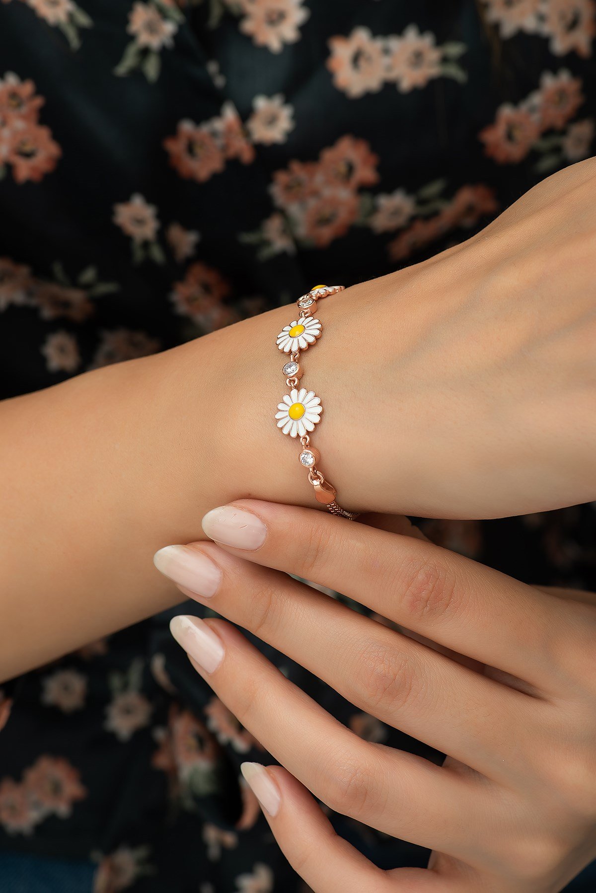 925 Ayar Gümüş 3'Lü Minik Papatya  Kadın Gümüş Bileklik