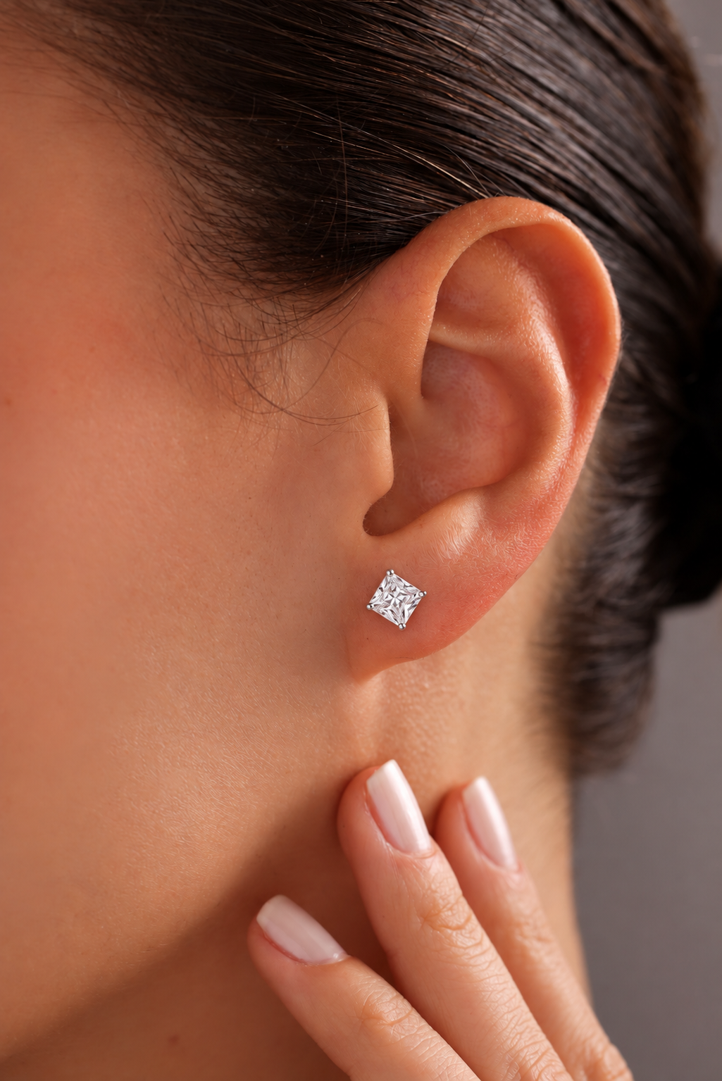 925 Ayar Gümüş 5 mm Kare Star Kesim Minimal Tektaş Küpe