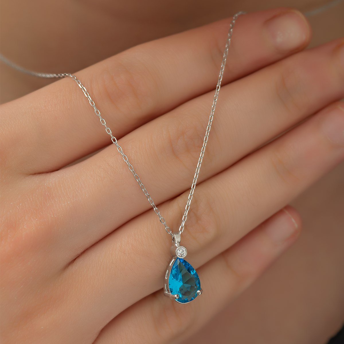 925 Ayar Gümüş Aqua Taşlı Damla Tektaş Kolye Kadın Gümüş Kolye