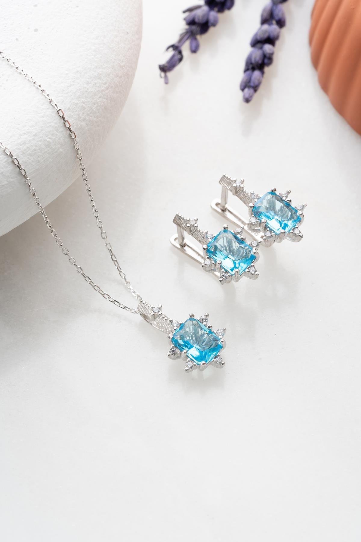 925 Ayar Gümüş Aquamarin Baget Taşlı Küpe Ve Kolye Set