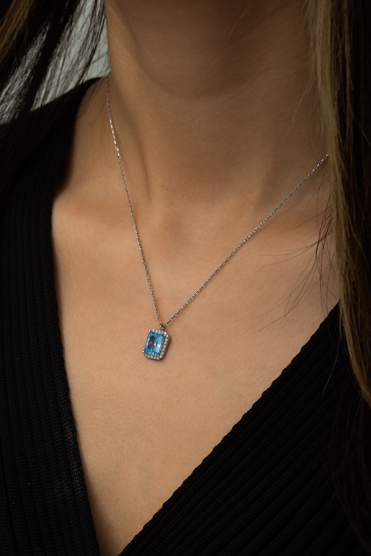 925 Ayar Gümüş Aquamarin Taşlı Tektaş Kolye Kadın Gümüş Kolye