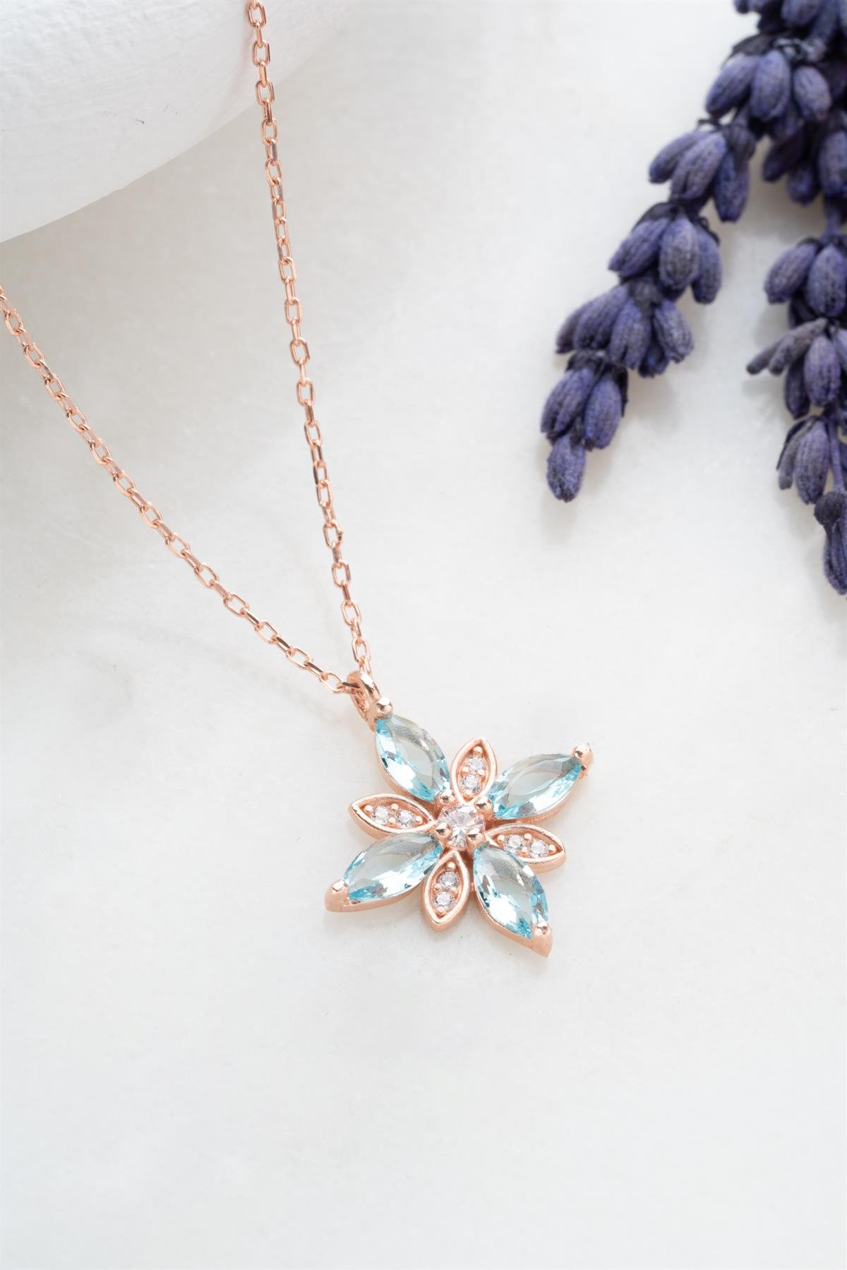 925 Ayar Gümüş Aquamarin Taşlı Umut Çiçeği Kolye