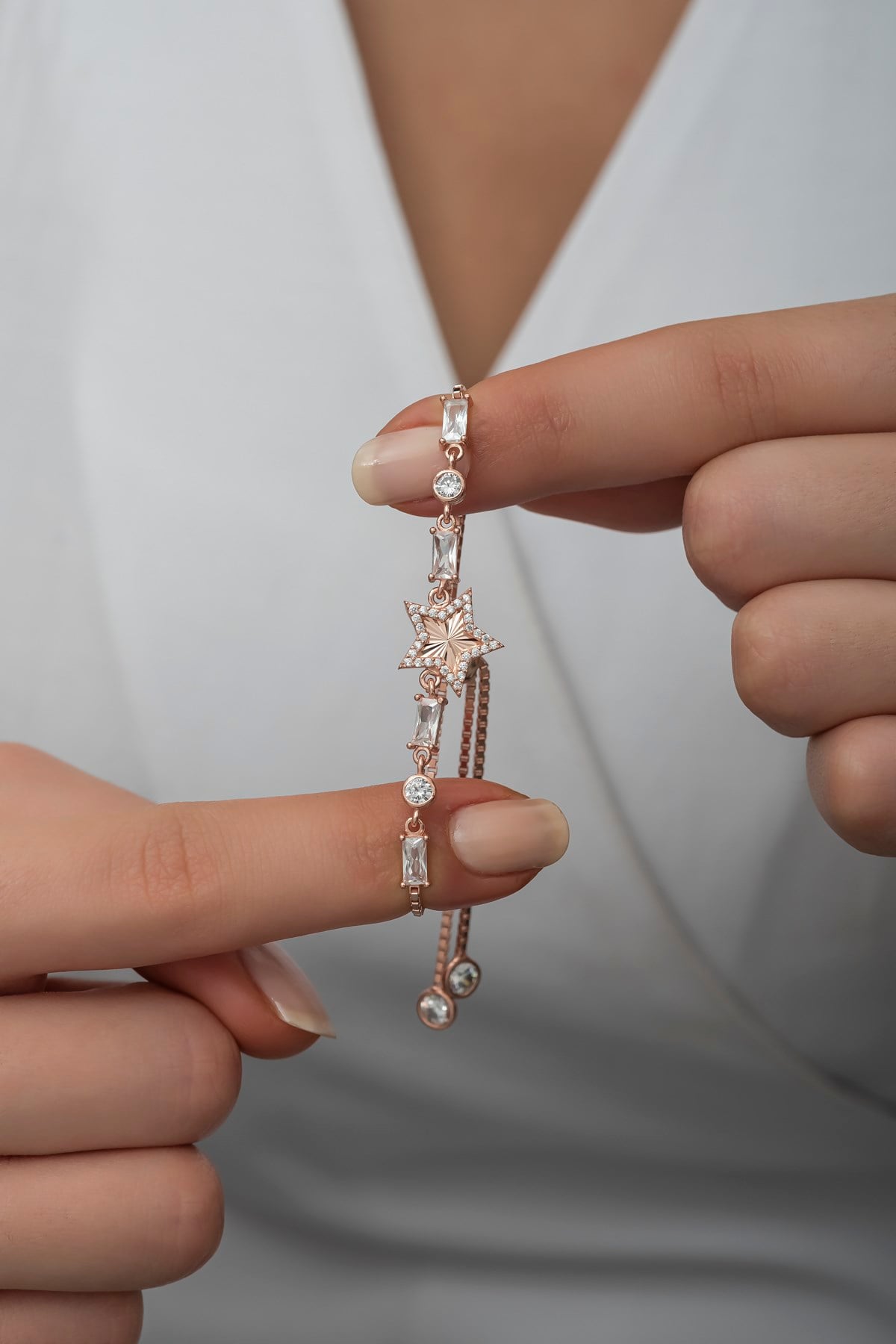 925 Ayar Gümüş Asansörlü Baget Taşlı Rose Yıldız Bileklik