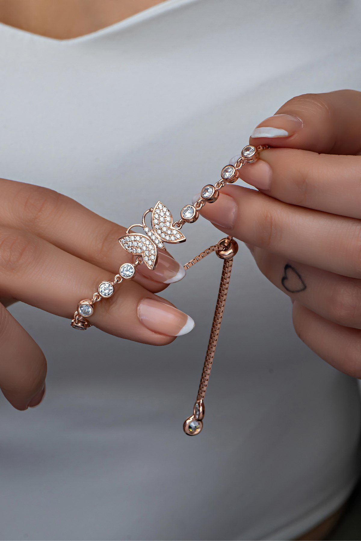 925 Ayar Gümüş Ayarlanabilir Asansörlü Kelebek Detaylı Bileklik