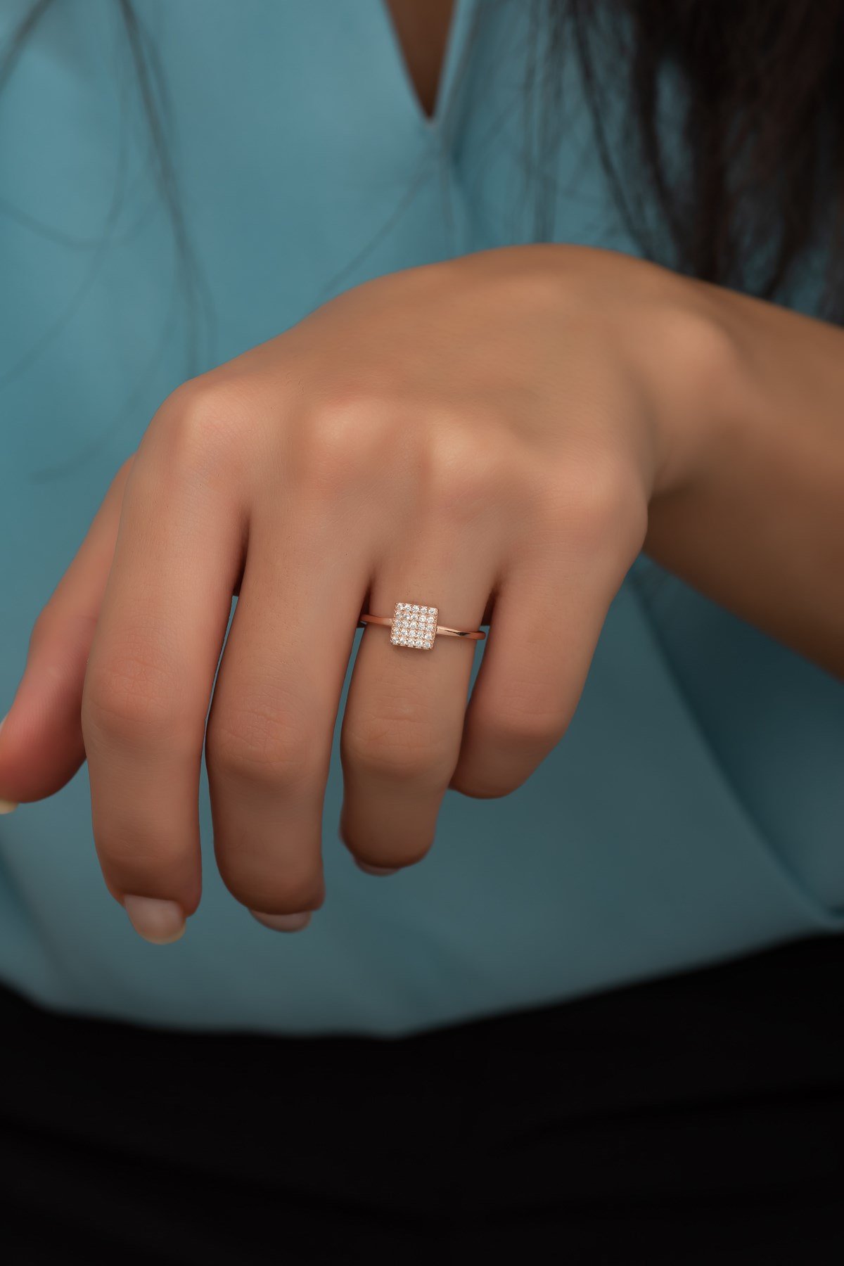 925 Ayar Gümüş Ayarlanabilir Zirkon Taşlı Kare Tasarım Yüzük