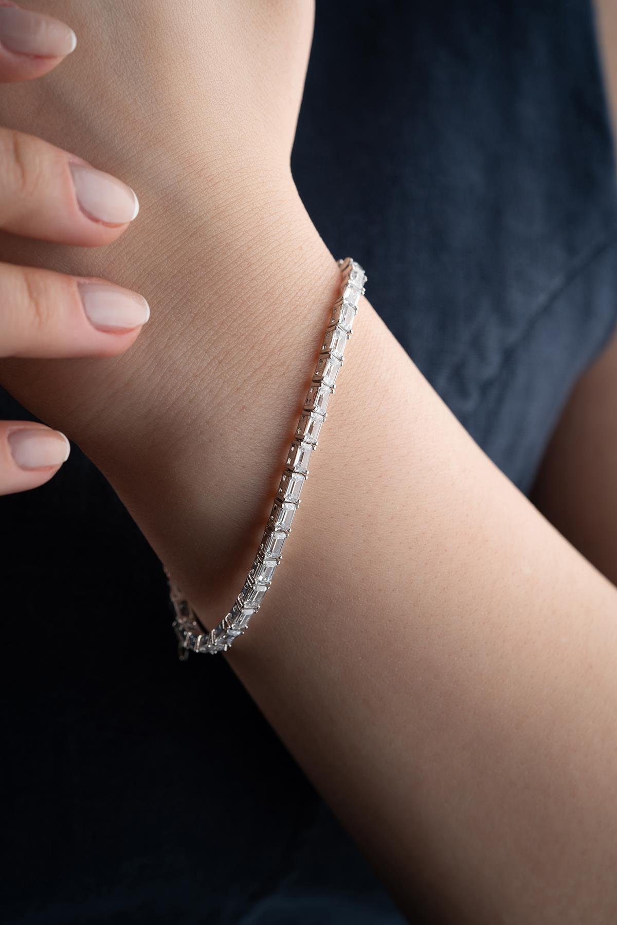 925 Ayar Gümüş Baget Taşlı Suyolu Bileklik 