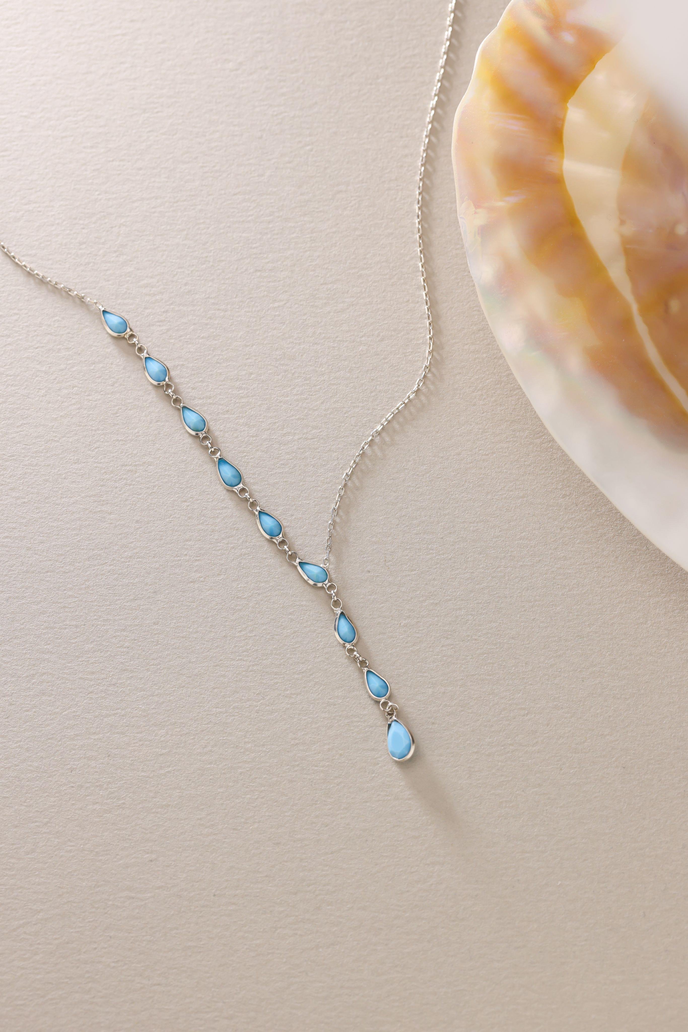 925 Ayar Gümüş Damla Firuze Taşlı Süzme Model Kolye