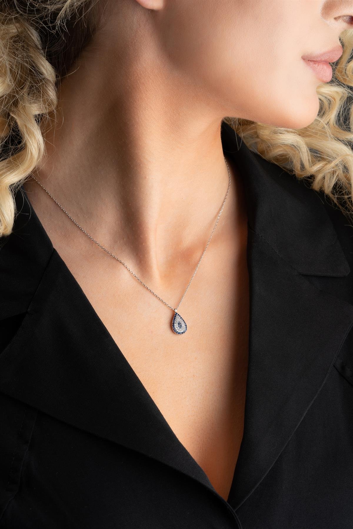 925 Ayar Gümüş Damla Nazar Tasarım Kolye