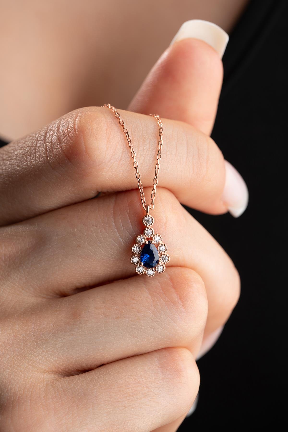 925 Ayar Gümüş Elmas Montür Damla Mavi Zirkon Taşlı Kolye