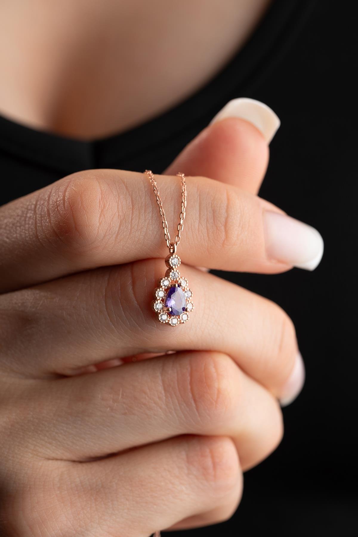 925 Ayar Gümüş Elmas Montür Damla Mor Zirkon Taşlı Kolye