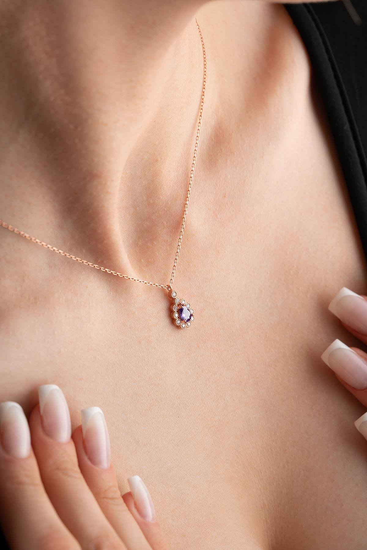 925 Ayar Gümüş Elmas Montür Damla Mor Zirkon Taşlı Kolye