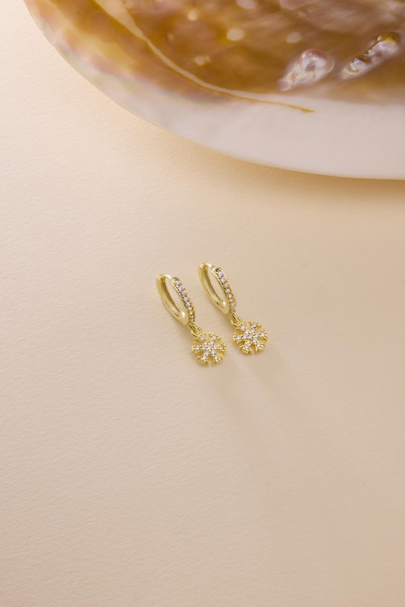 925 Ayar Gümüş Gold Kaplama 15 mm Halka Kartanesi Küpe