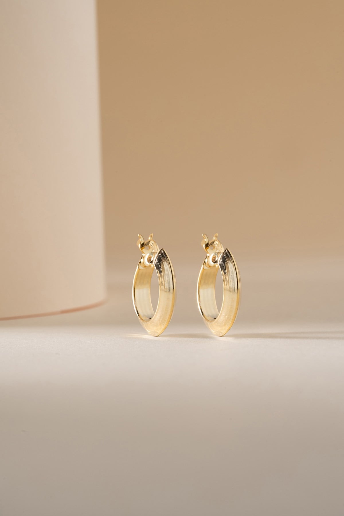 925 Ayar Gümüş Gold Kaplama 15 mm Halka Model Şarnel Halka Küpe