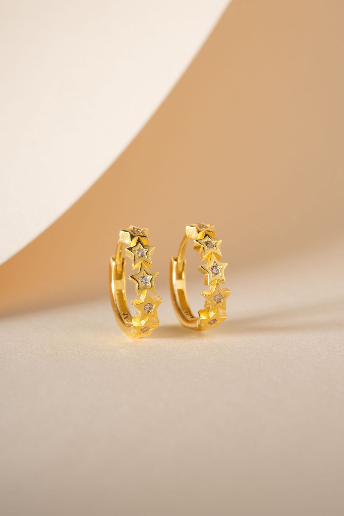 925 Ayar Gümüş Gold Kaplama 15 mm Yıldız Çemberi Küpe