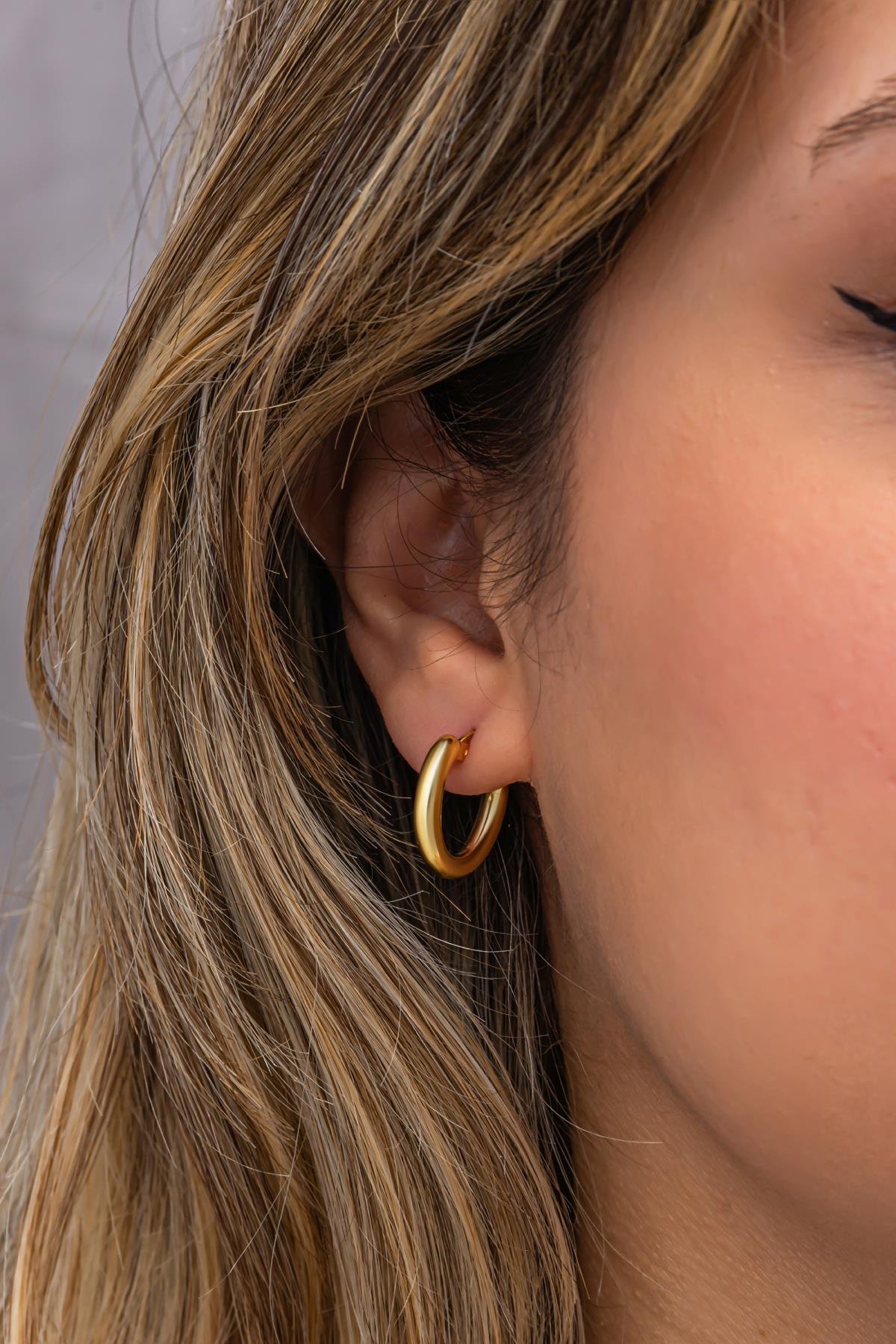 925 Ayar Gümüş Gold Kaplama 18 mm Sade Halka Küpe