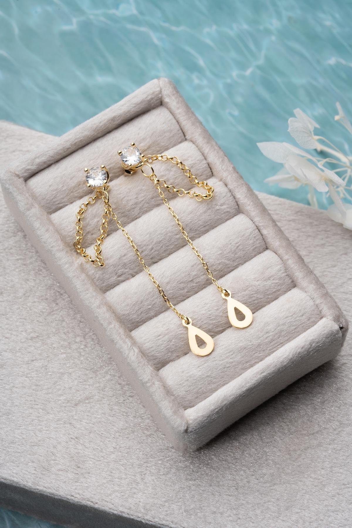 925 Ayar Gümüş Gold Kaplama 5 Mm Tektaş Sallantılı Zincir Su Damlası Model Küpe