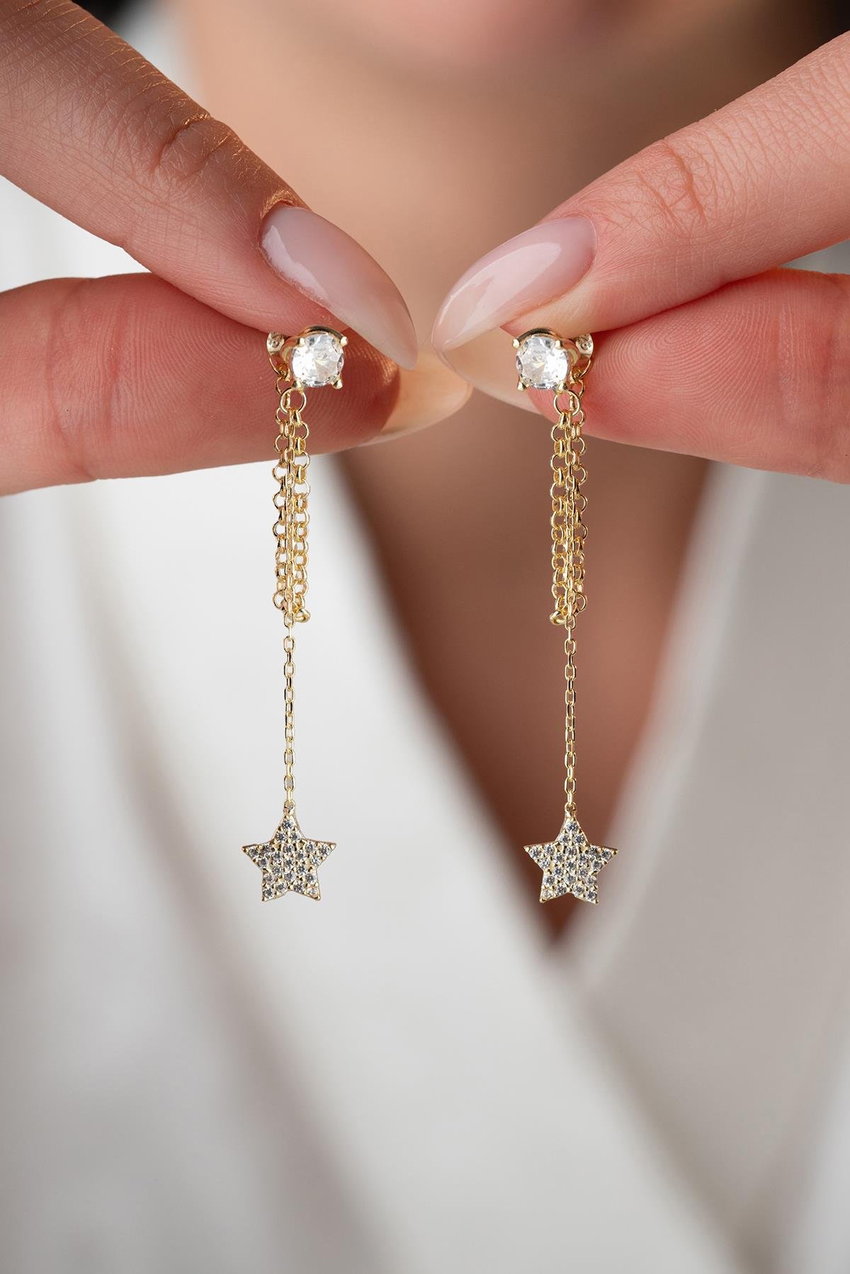 925 Ayar Gümüş Gold Kaplama 5 Mm Tektaş Sallantılı Zincir Zirkon Taşlı Yıldız Küpe