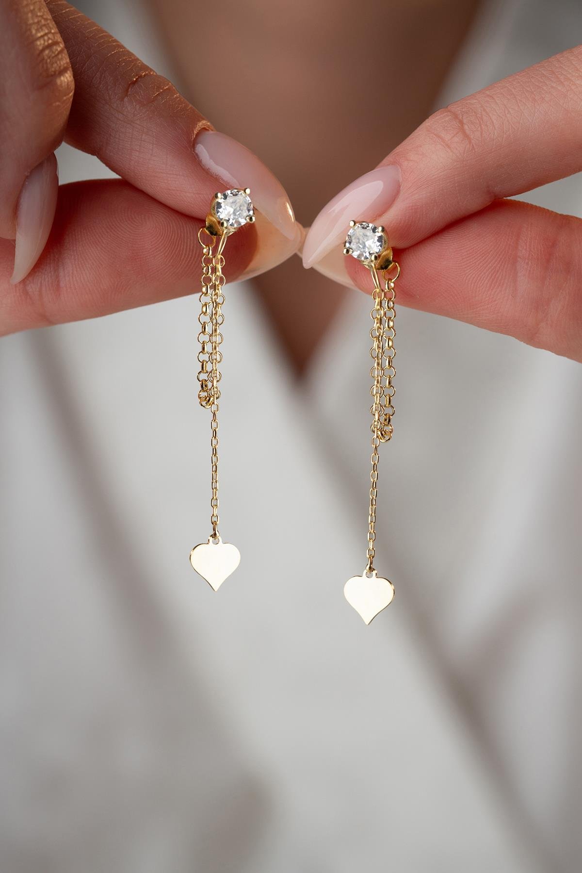 925 Ayar Gümüş Gold Kaplama 5 Mm Tektaş Sallantılı Zincir Sade Kalp Model Küpe