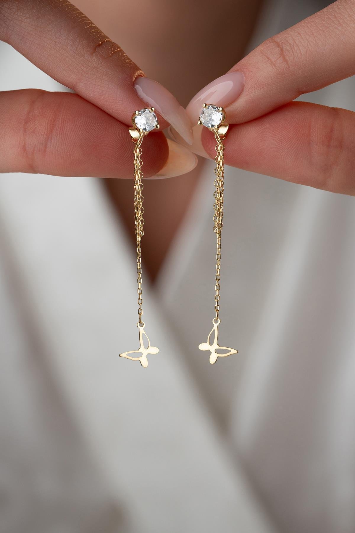 925 Ayar Gümüş Gold Kaplama 5 Mm Tektaş Sallantılı Zincir Sade Kelebek Küpe