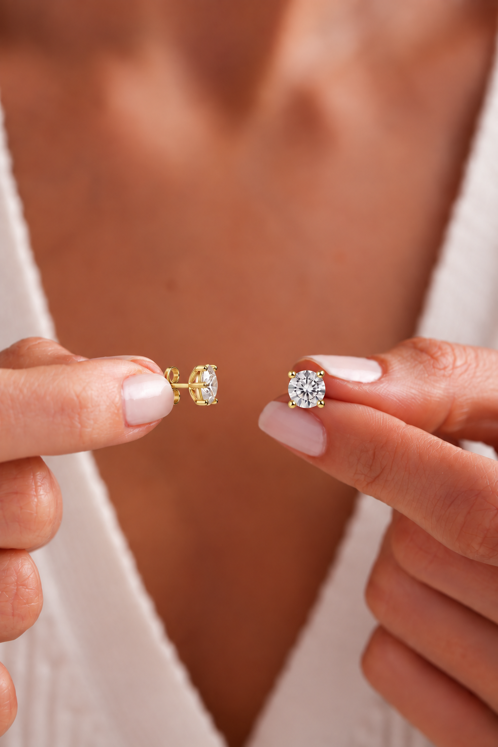 925 Ayar Gümüş Gold Kaplama 5 mm Yuvarlak Star Kesim Minimal Tektaş Küpe