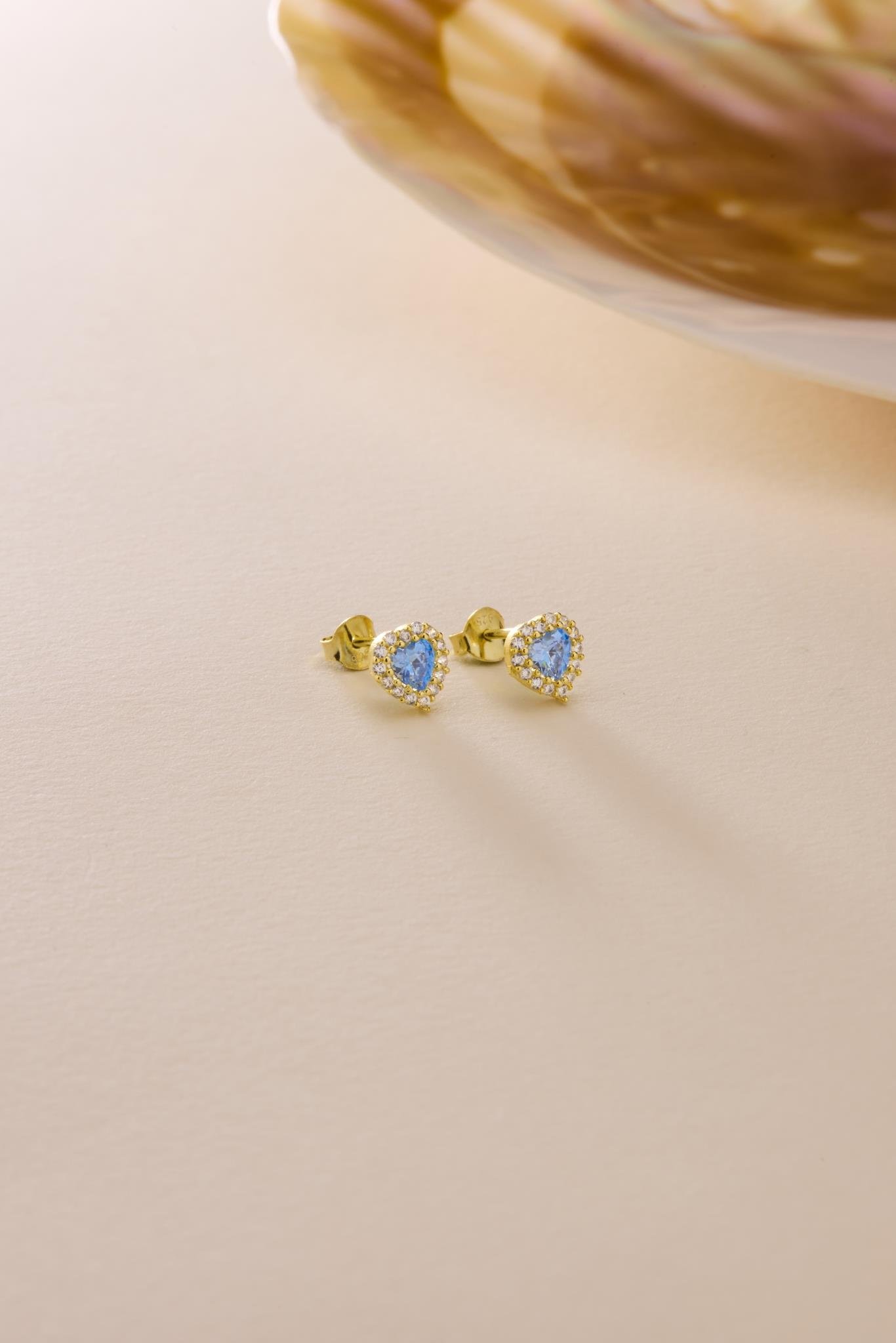 925 Ayar Gümüş Gold Kaplama Aquamarin Taşlı Kalp Model Küpe