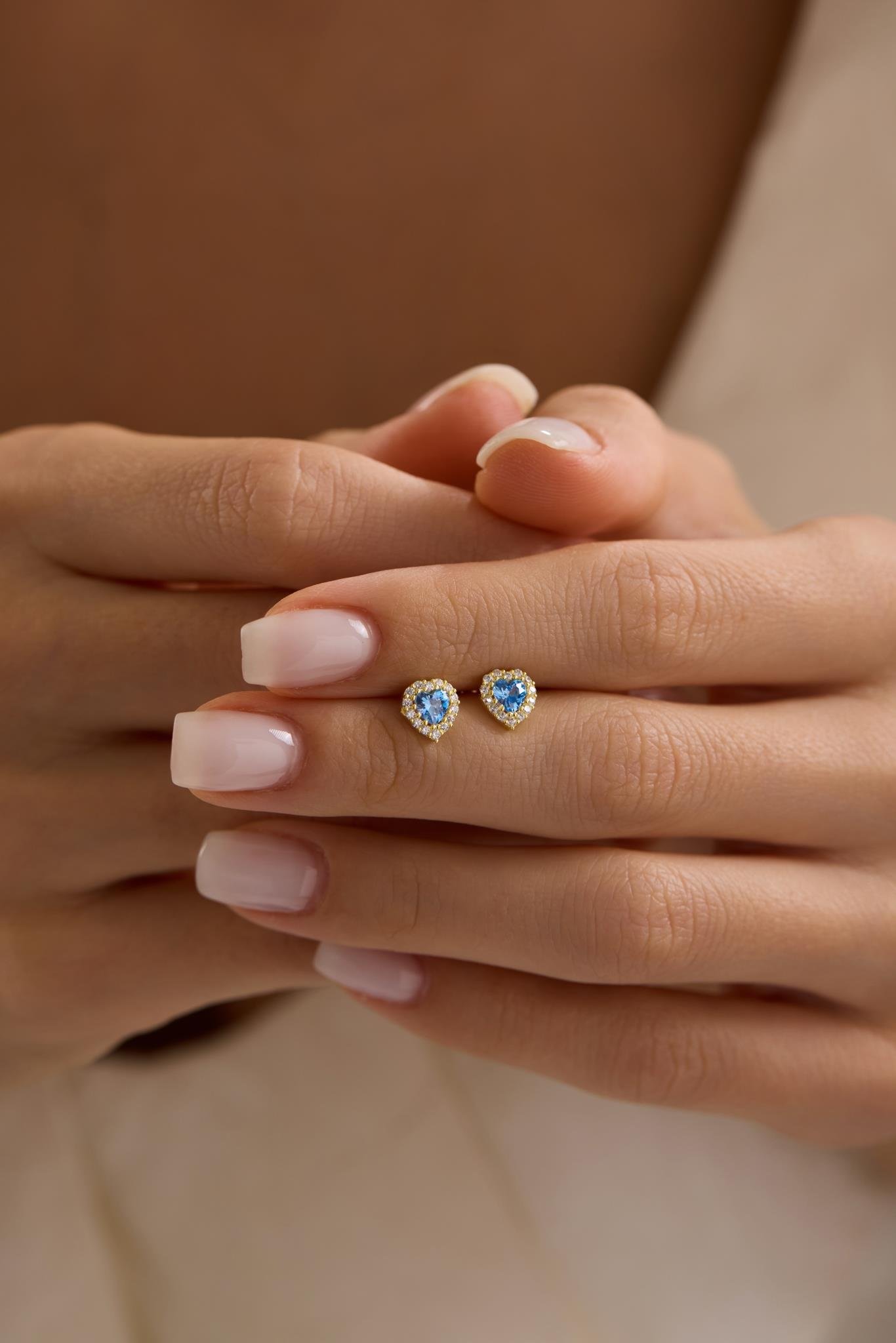 925 Ayar Gümüş Gold Kaplama Aquamarin Taşlı Kalp Model Küpe