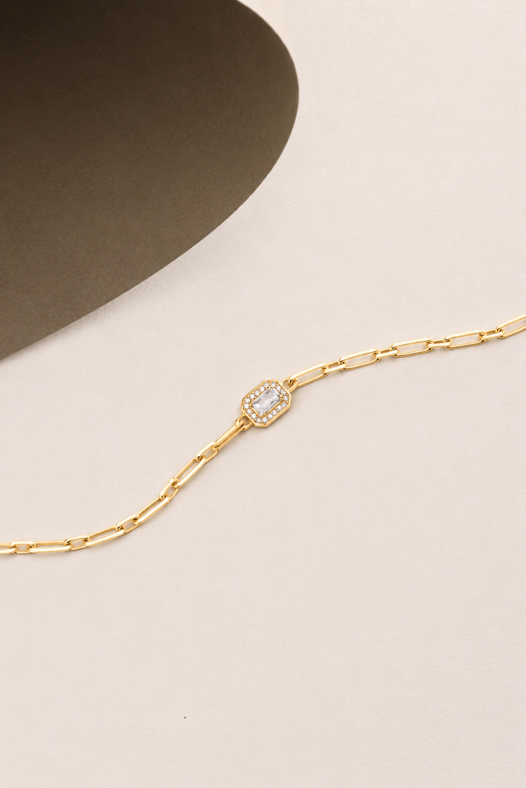 925 Ayar Gümüş Gold Kaplama Ataç Model Zincirli Baget Tektaş Model Bileklik