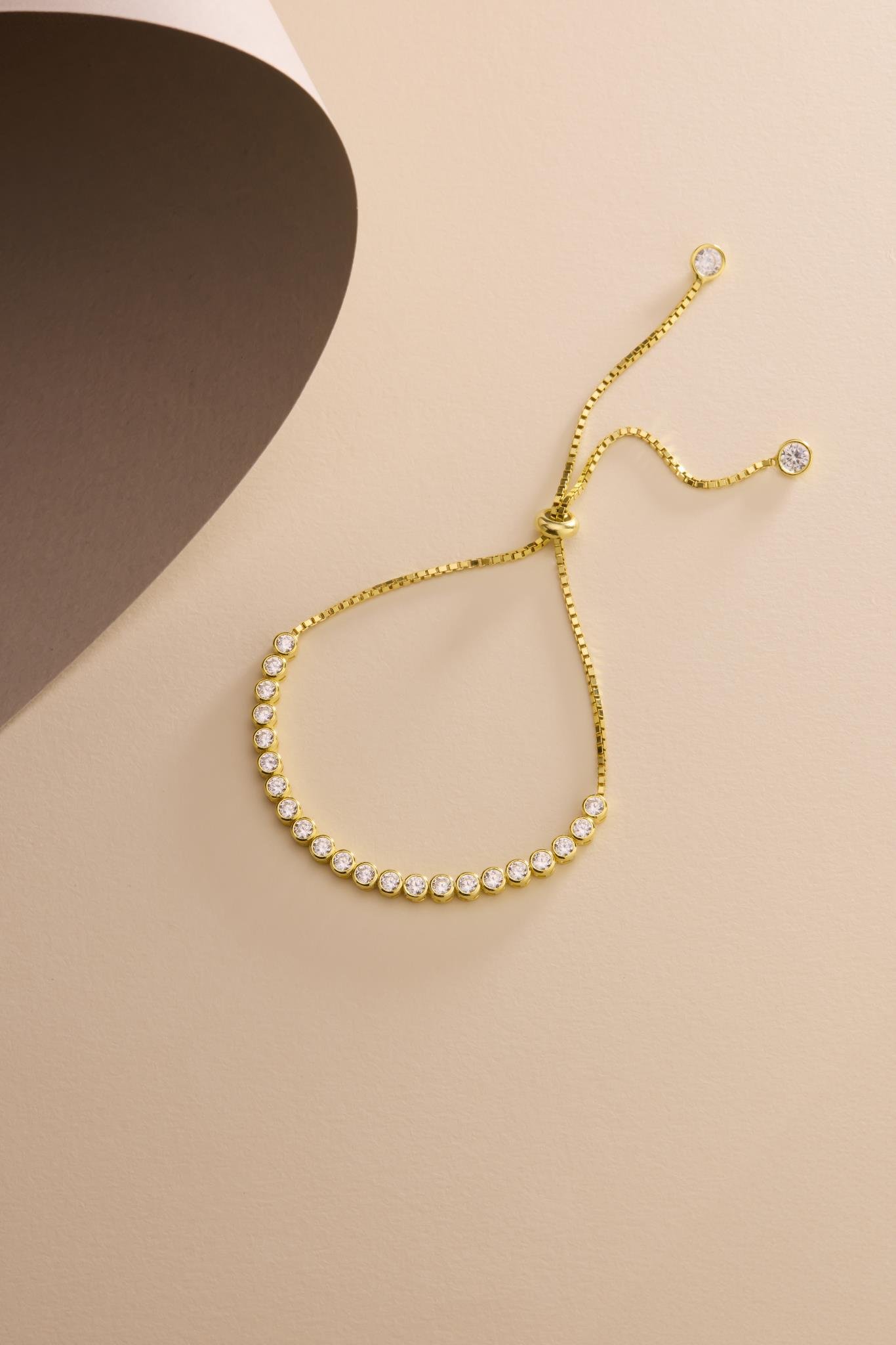 925 Ayar Gümüş Gold Kaplama Ayarlanabilir Asansörlü Su Yolu 4 mm Zirkon Taşlı Bileklik